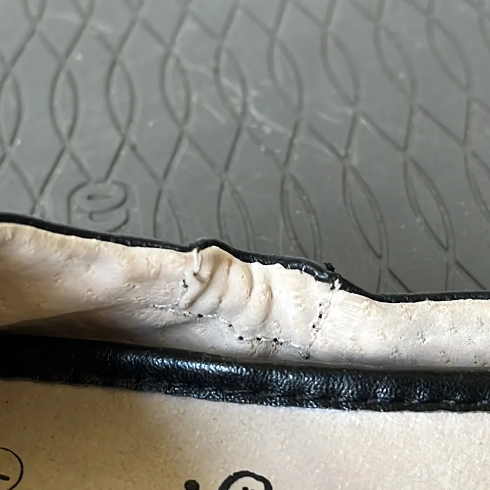 2 Scoops Lambskin ballet flats Almond toe bow black white Size 7
